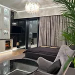 Hanza Tower Home4u *
