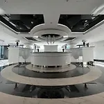 Hanza Tower Home4u Apartament *