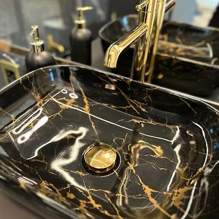 Hanza Tower Home4u Estetino