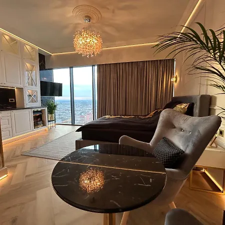 Hanza Tower Home4u *