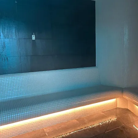 Hanza Tower Home4u Lejlighed