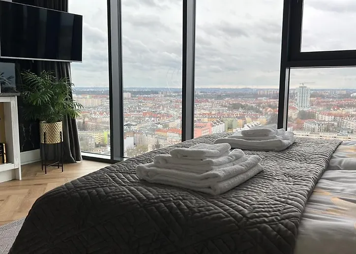 Hanza Tower Home4u Apartament